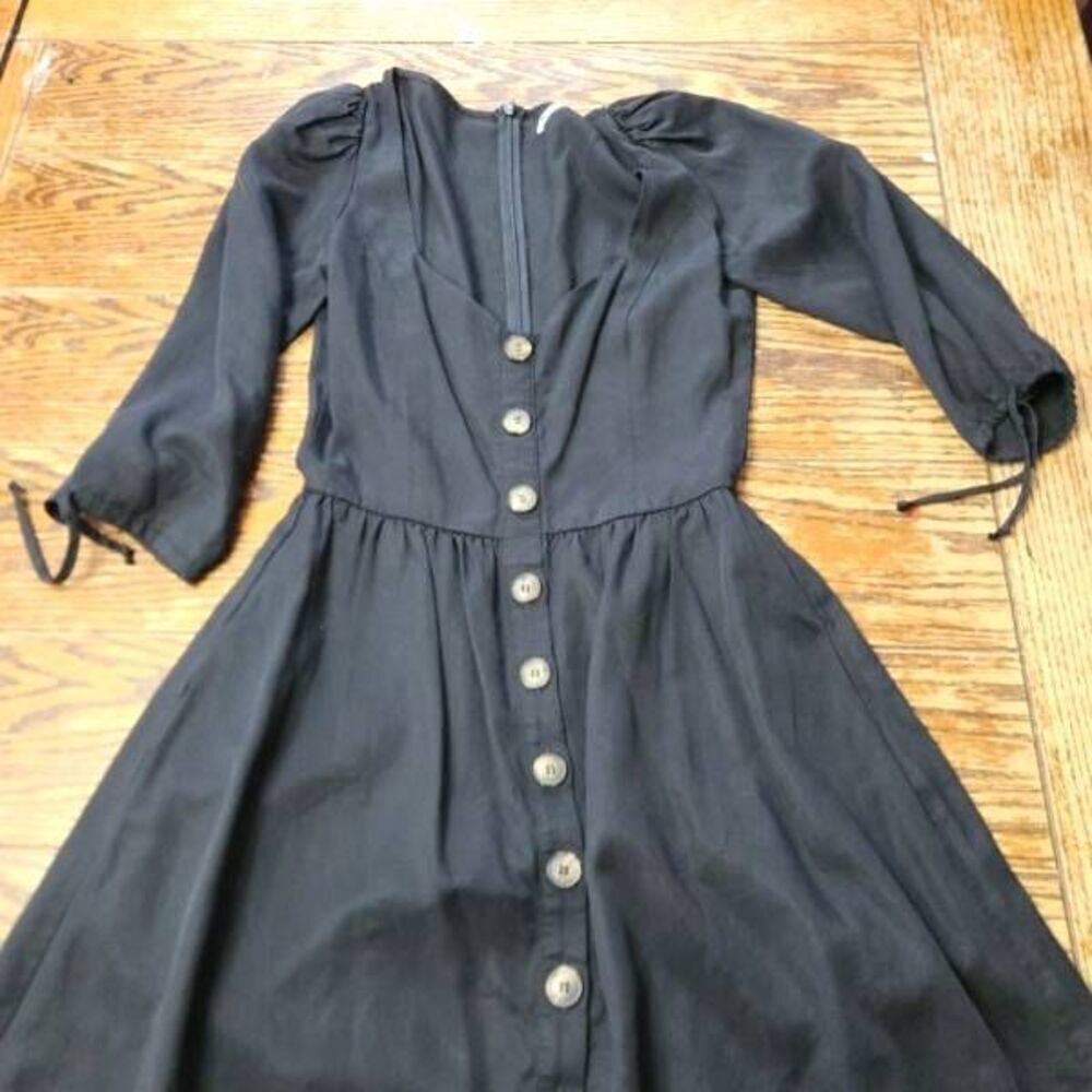 Reformation Alessia Dress in black Size 2